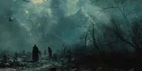 Paysage sombre d’un cimetière envahi par les brumes, des croix en bois marquant les tombes, avec des figures encapuchonnées marchant parmi les restes humains ; une représentation symbolique des cimetières de la peste.
